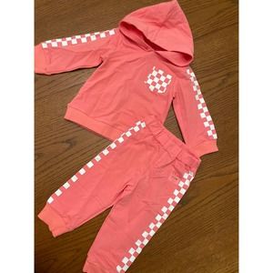 NWT Boutique Style Sweat Suit 6-12m